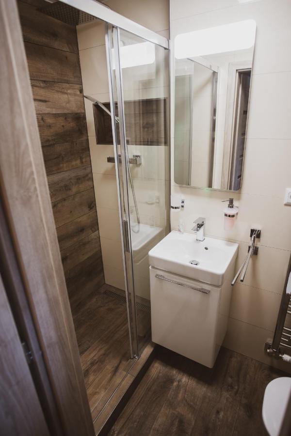 Orion Appartement Vysoké Tatry Buitenkant foto